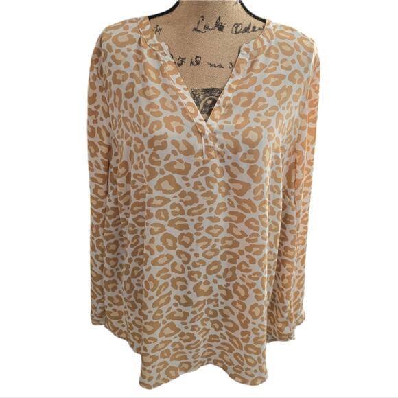 Torrid Georgette Hi-Low Pullover Long Sleeve Animal Print Shirt Plus Size 2 2X - Picture 3 of 10